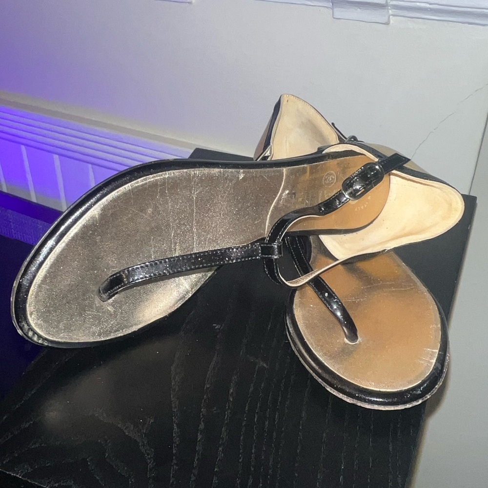 CHANEL flats /sandals